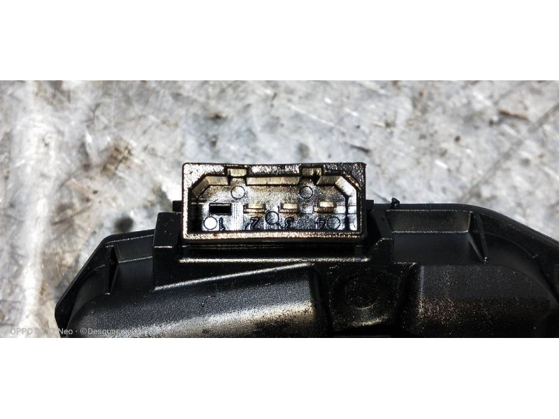 Recambio de motor cierre centralizado porton para skoda roomster (5j7) family referencia OEM IAM 5J0827501  