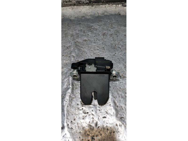 Recambio de motor cierre centralizado porton para skoda roomster (5j7) family referencia OEM IAM 5J0827501  