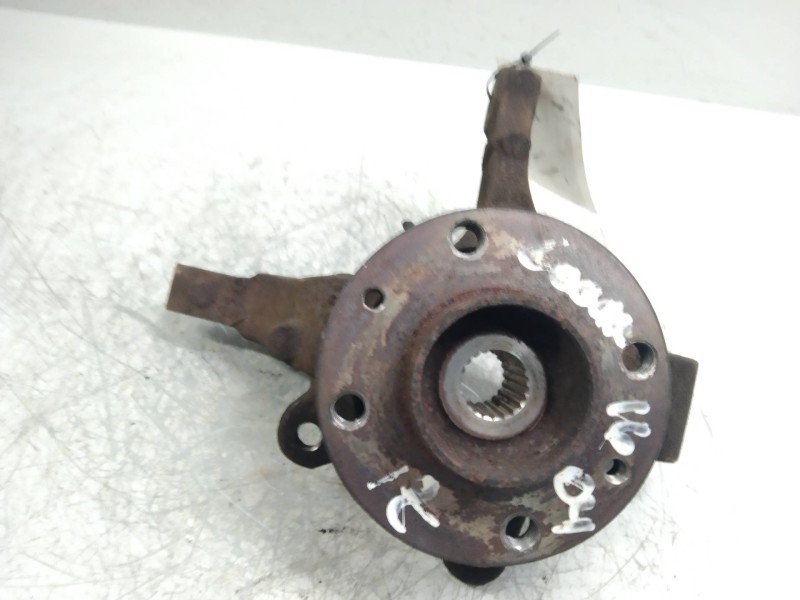 Recambio de mangueta delantera izquierda para dacia logan 1.6 cat referencia OEM IAM   