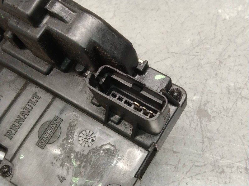 Recambio de motor cierre centralizado delantero derecho para nissan micra (k12e) acenta referencia OEM IAM   3P