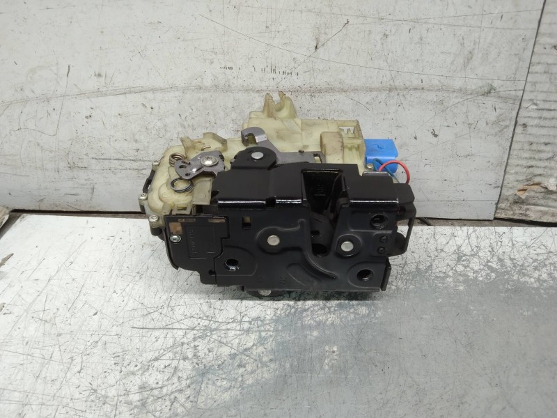 Recambio de cerradura puerta delantera izquierda para seat ibiza (6l1) signo referencia OEM IAM 3B1837015AQ  3P