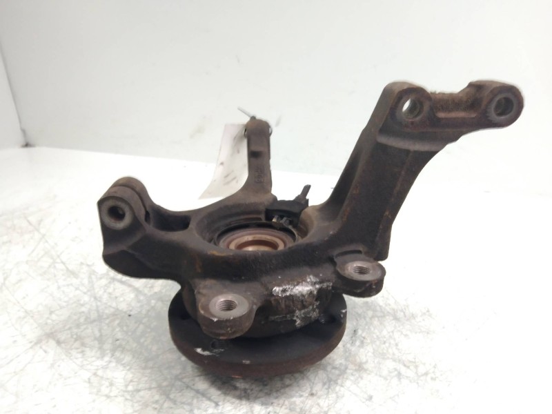 Recambio de mangueta delantera izquierda para dacia logan 1.6 cat referencia OEM IAM   