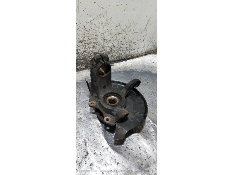 Recambio de mangueta delantera derecha para skoda roomster (5j7) family referencia OEM IAM   