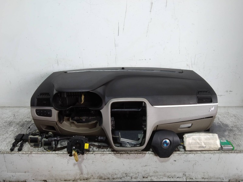 Recambio de kit airbag para fiat grande punto (199) 1.4 referencia OEM IAM 51754872 391031 