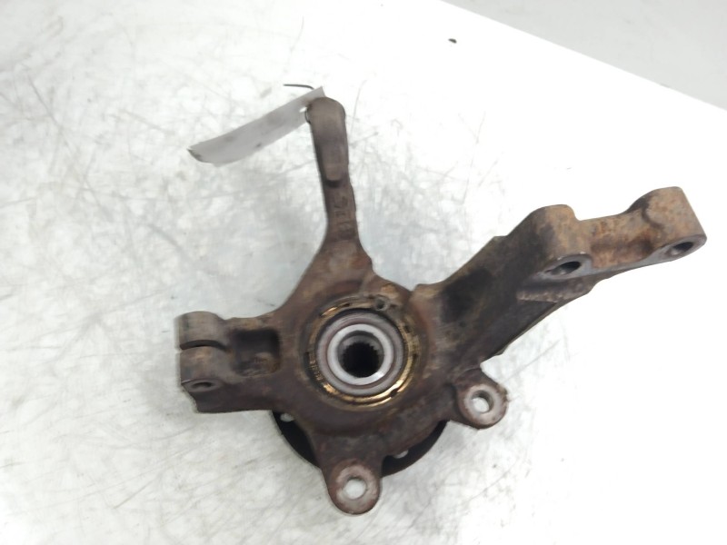 Recambio de mangueta delantera izquierda para dacia logan 1.6 cat referencia OEM IAM   