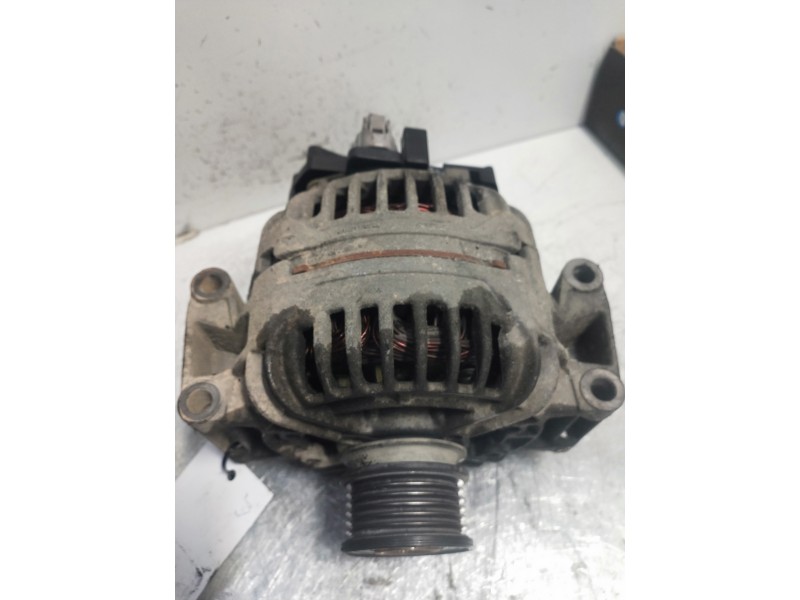 Recambio de alternador para jeep gr.cherokee (wj/wg) 2.7 crd limited referencia OEM IAM 0124515115  