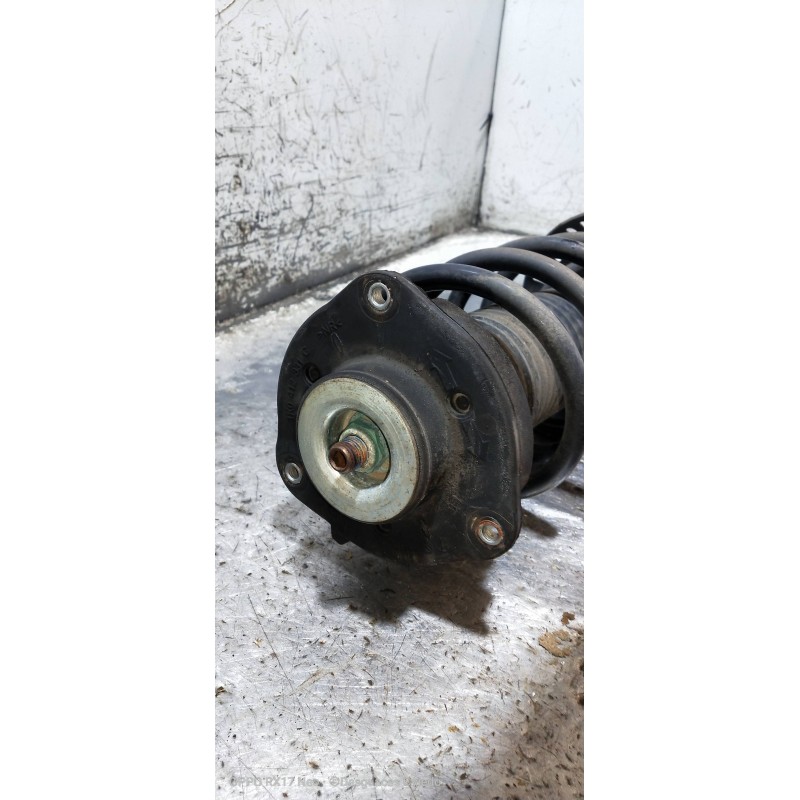 Recambio de amortiguador delantero izquierdo para volkswagen passat lim. (362) 2.0 tdi referencia OEM IAM 3C0413031AT  