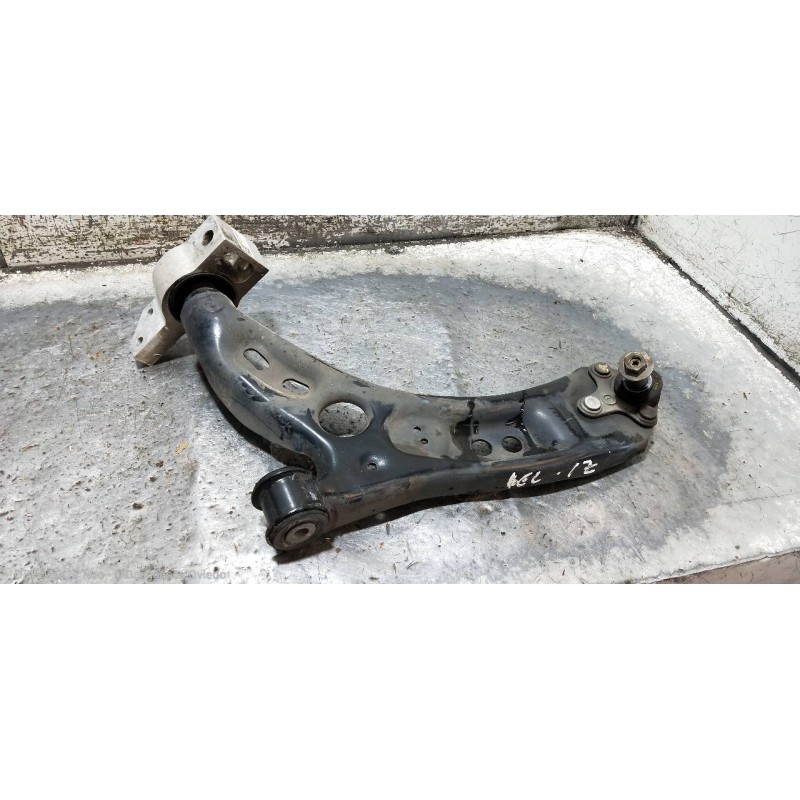 Recambio de brazo suspension inferior delantero izquierdo para volkswagen passat lim. (362) 2.0 tdi referencia OEM IAM   