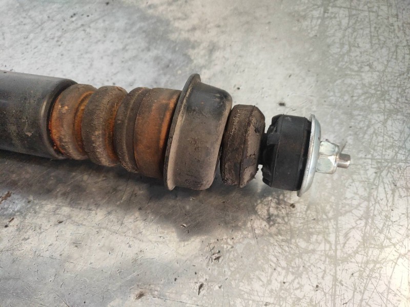 Recambio de amortiguador trasero izquierdo para kia picanto 1.1 crdi active referencia OEM IAM 5531007200  