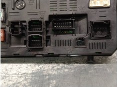 Recambio de caja reles / fusibles para citroen c5 berlina lx (e) referencia OEM IAM 9656530580 BSI2004H0501  2