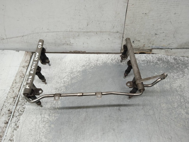 Recambio de rampa inyectora para audi a6 berlina (4f2) referencia OEM IAM   