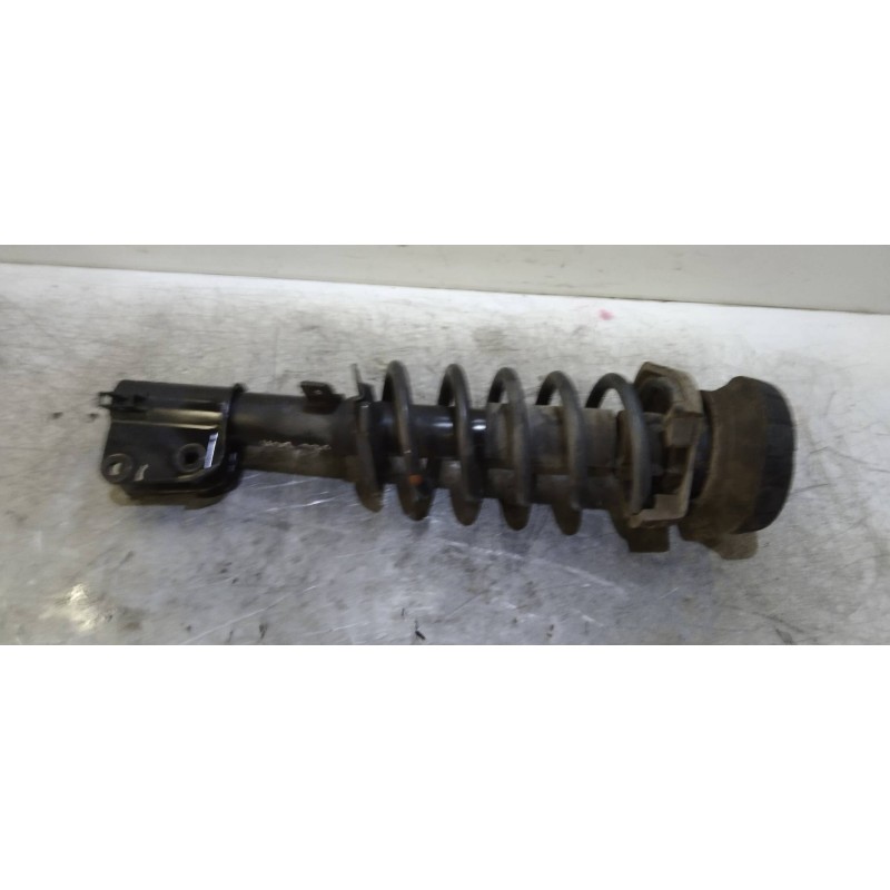 Recambio de amortiguador delantero derecho para opel vivaro combi 2.9t corto referencia OEM IAM   