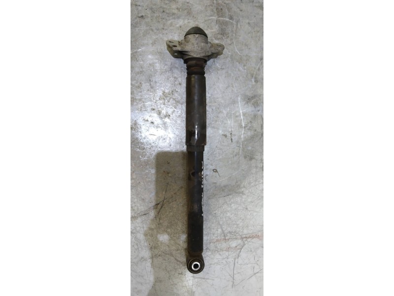 Recambio de amortiguador trasero derecho para seat leon (1p1) fr referencia OEM IAM   