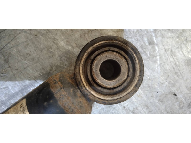 Recambio de amortiguador trasero izquierdo para seat leon (1p1) fr referencia OEM IAM   