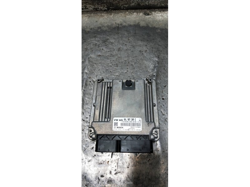 Recambio de centralita motor uce para audi a3 (8v) ambiente referencia OEM IAM 0281019175 04L907309E 