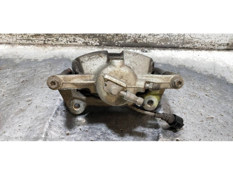 Recambio de pinza freno delantera derecha para audi a3 (8v) ambiente referencia OEM IAM   