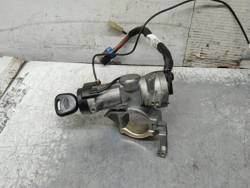 Recambio de conmutador de arranque para kia shuma 1.5 ls berlina portón referencia OEM IAM 47361A  