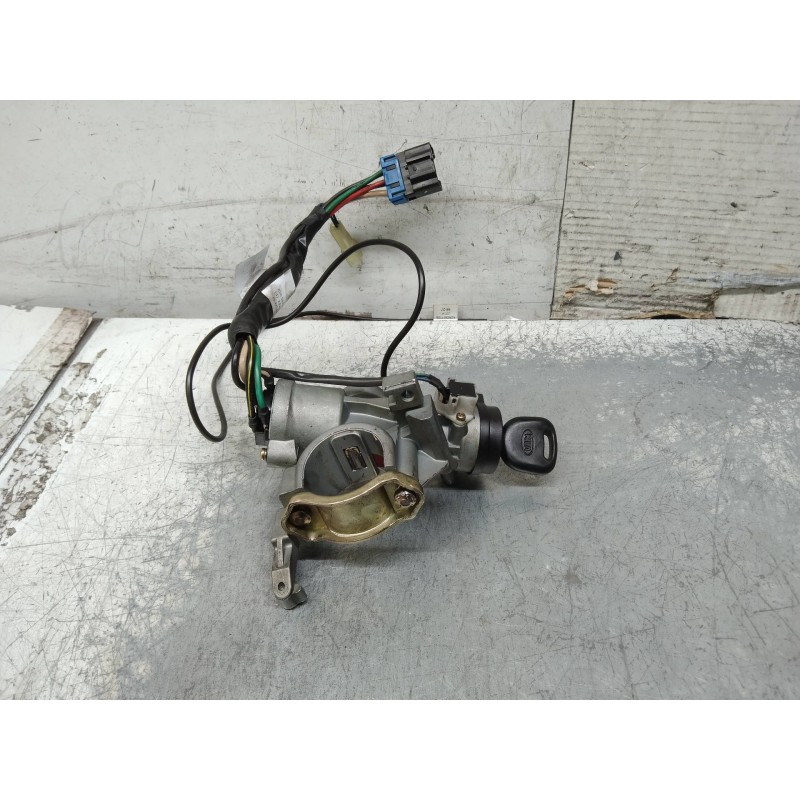 Recambio de conmutador de arranque para kia shuma 1.5 ls berlina portón referencia OEM IAM 47361A  