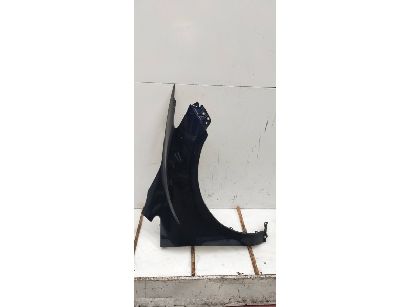 Recambio de aleta delantera derecha para mazda cx-7 (er) active referencia OEM IAM   