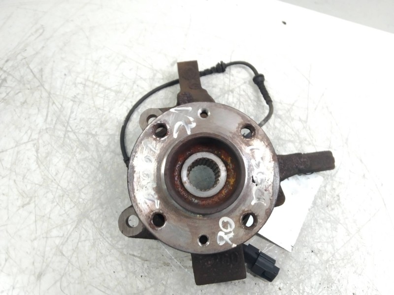 Recambio de mangueta delantera izquierda para dacia logan express ambiance referencia OEM IAM   