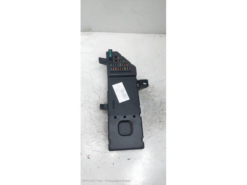 Recambio de caja reles / fusibles para saab 9-3 berlina 2.2 tid arc referencia OEM IAM 518820022 12798346 12805076 