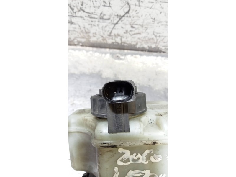 Recambio de bomba freno para peugeot 206 berlina 1.4 hdi referencia OEM IAM   