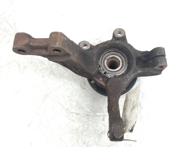 Recambio de mangueta delantera izquierda para dacia logan 1.4 cat referencia OEM IAM   