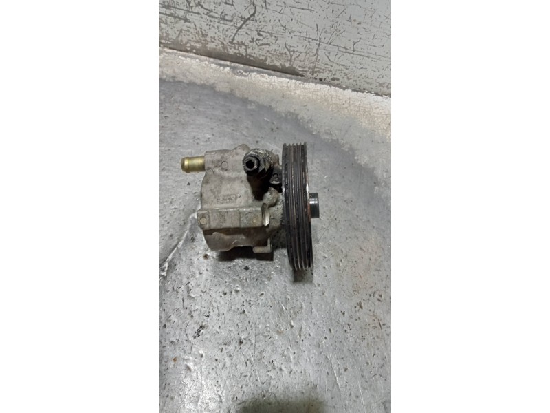 Recambio de bomba direccion para opel vivaro combi 2.9t corto referencia OEM IAM   
