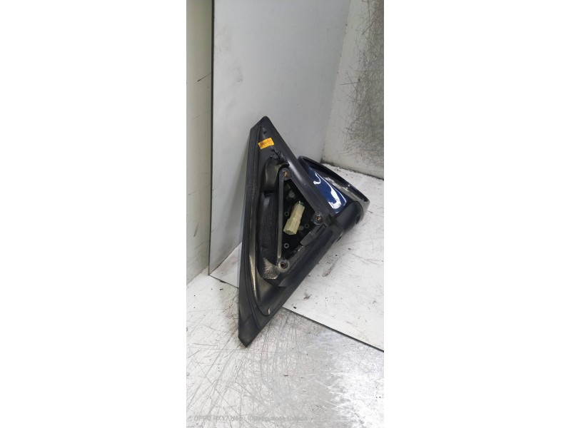 Recambio de retrovisor derecho para kia shuma 1.5 ls berlina portón referencia OEM IAM   