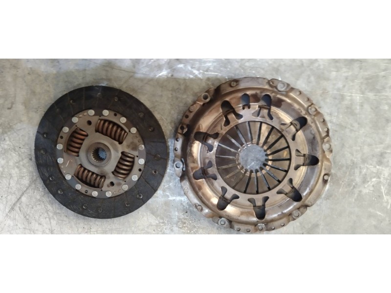 Recambio de kit embrague para opel combo d expression l1h1 referencia OEM IAM   
