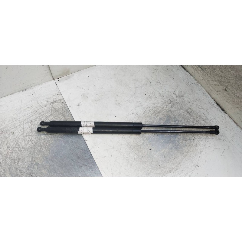 Recambio de amortiguadores maletero / porton para honda civic berlina .5 (ma/mb) 1.6 ls (mb1) referencia OEM IAM   