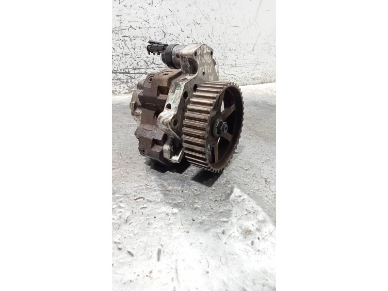 Recambio de bomba inyeccion para opel vivaro combi 2.9t corto referencia OEM IAM 0445010075 8200456693 