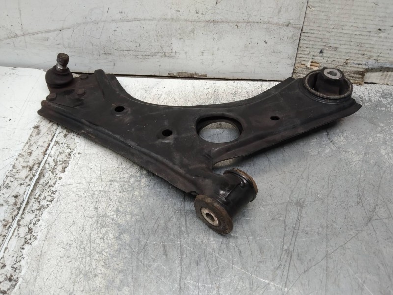 Recambio de brazo suspension inferior delantero derecho para opel combo d expression l1h1 referencia OEM IAM   
