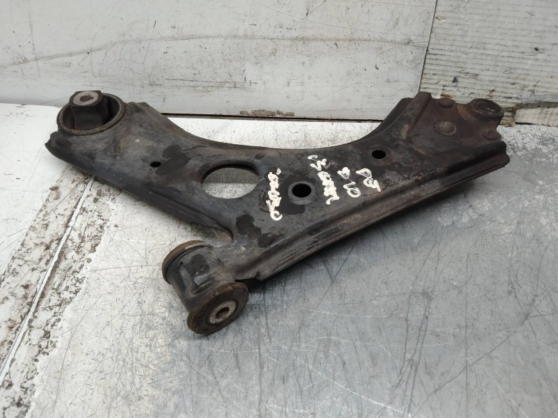 Recambio de brazo suspension inferior delantero derecho para opel combo d expression l1h1 referencia OEM IAM   