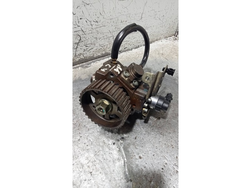Recambio de bomba inyeccion para citroen c4 berlina collection referencia OEM IAM 0445010102 9656300380A 