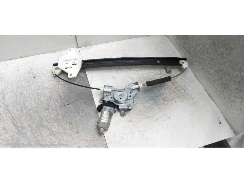 Recambio de elevalunas trasero izquierdo para ssangyong actyon 200 xdi referencia OEM IAM 8810021002  5P