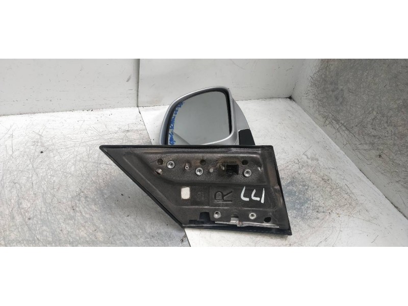 Recambio de retrovisor derecho para ssangyong actyon 200 xdi referencia OEM IAM   ELECTRICO