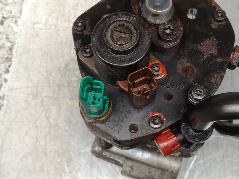 Recambio de bomba inyeccion para ssangyong rodius xdi referencia OEM IAM   
