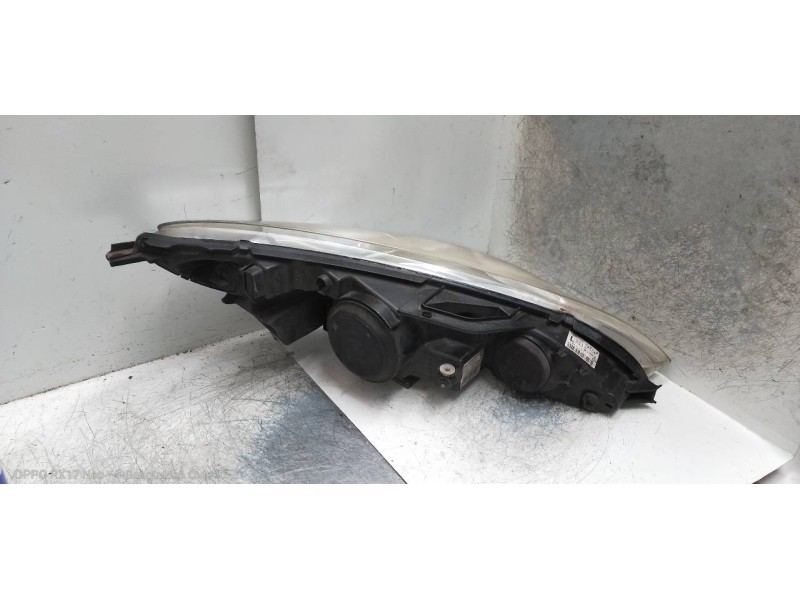 Recambio de faro izquierdo para peugeot 407 st confort referencia OEM IAM 0301213271  XENON