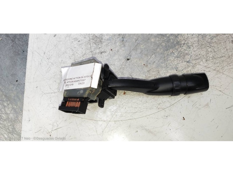 Recambio de mando luces para ssangyong actyon 200 xdi referencia OEM IAM   