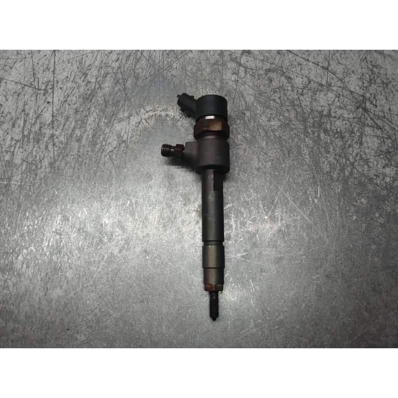Recambio de inyector para fiat punto berlina (188) 1.9 d (i) referencia OEM IAM 0445110019  