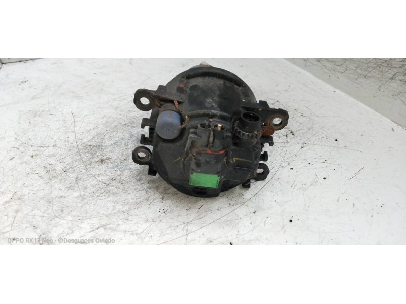 Recambio de faro antiniebla izquierdo para dacia logan ambiance referencia OEM IAM 8200074008  