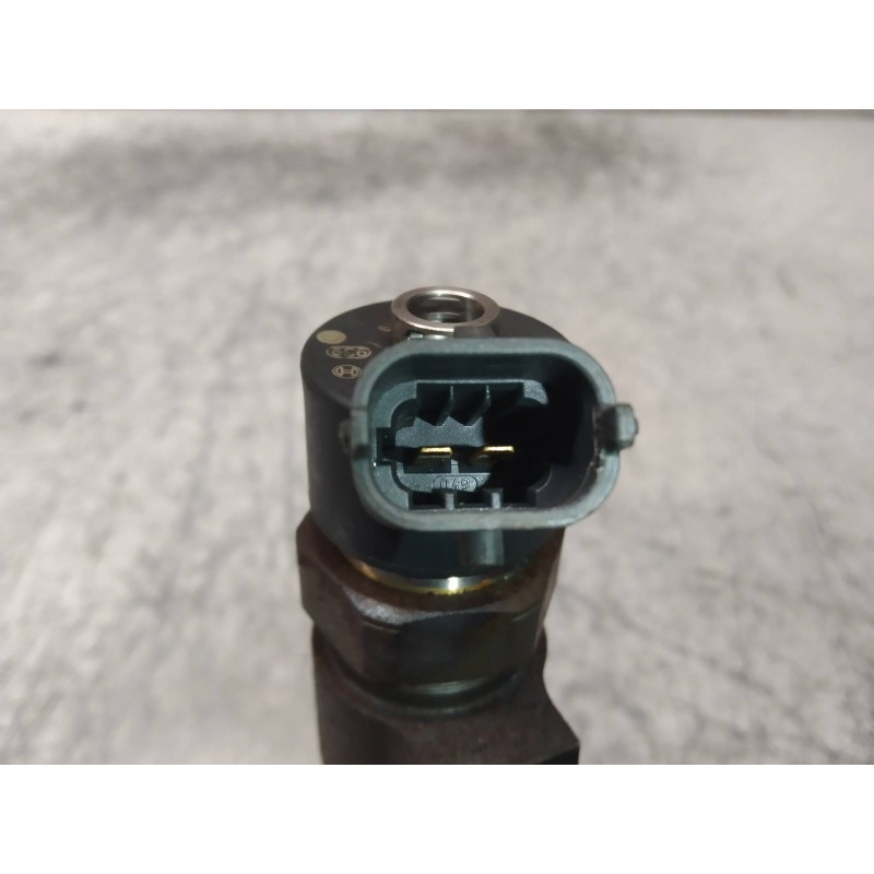 Recambio de inyector para fiat punto berlina (188) 1.9 d (i) referencia OEM IAM 0445110019  