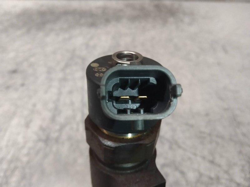 Recambio de inyector para fiat punto berlina (188) 1.9 d (i) referencia OEM IAM 0445110019  