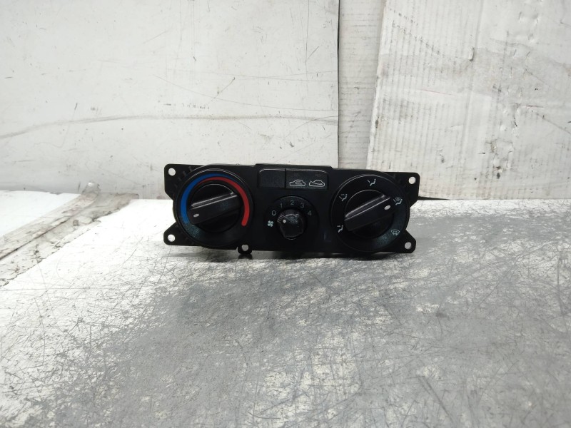 Recambio de mando calefaccion / aire acondicionado para hyundai lantra berlina (rd) 1.9 d gls referencia OEM IAM   