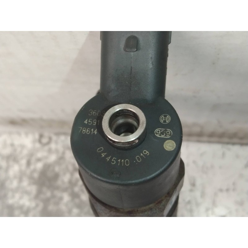 Recambio de inyector para fiat punto berlina (188) 1.9 d (i) referencia OEM IAM 0445110019  