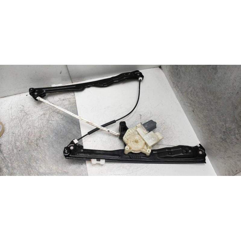 Recambio de elevalunas delantero derecho para peugeot 308 1.6 16v e-hdi fap referencia OEM IAM 9678189780  