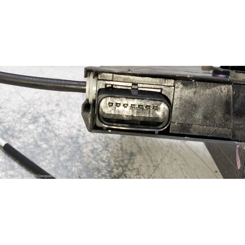 Recambio de motor cierre centralizado trasero derecho para peugeot 308 1.6 16v e-hdi fap referencia OEM IAM 9810309880  