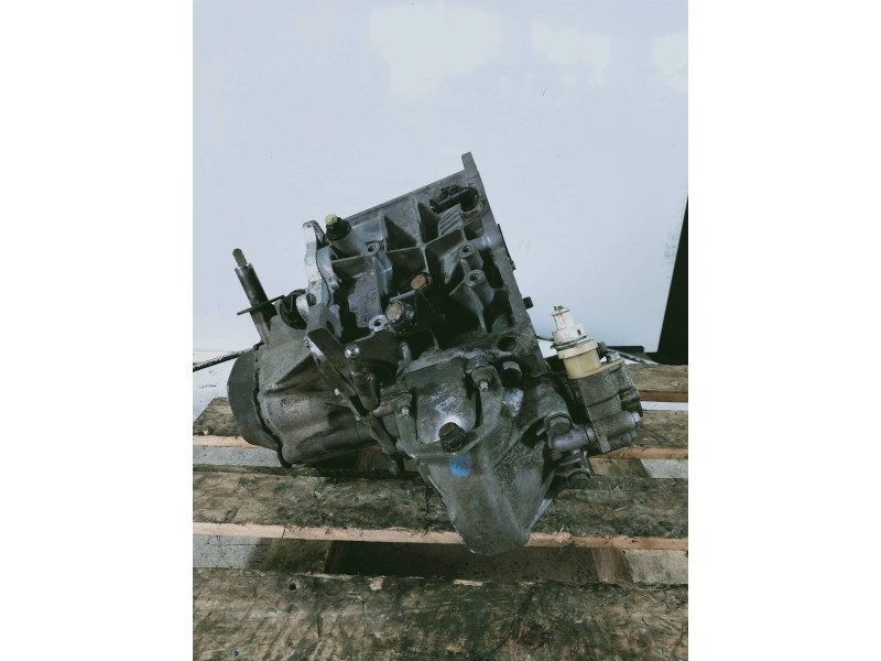 Recambio de caja cambios para peugeot partner (s1) port aventura referencia OEM IAM 20TE28 2913496B 5V