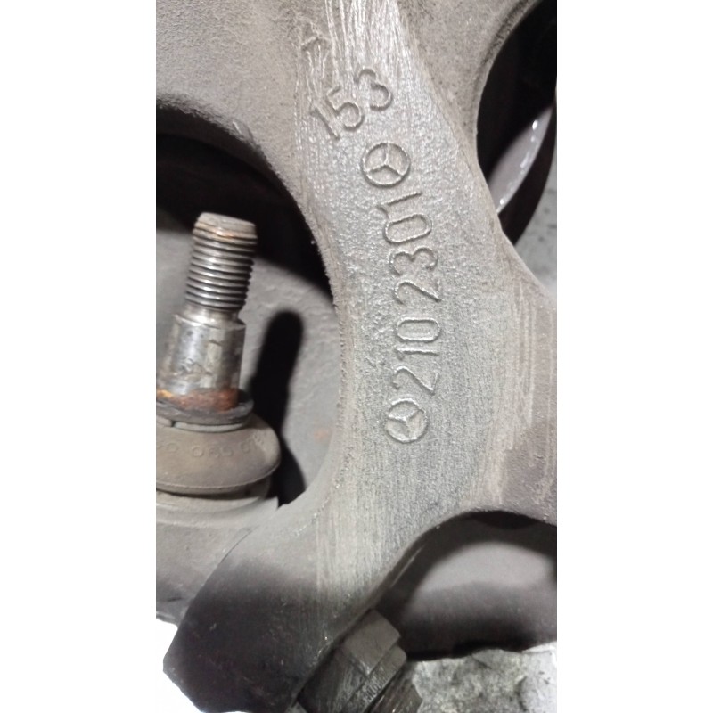 Recambio de mangueta delantera derecha para mercedes clase e (w210) berlina diesel 320 cdi (210.026) referencia OEM IAM 2102301 